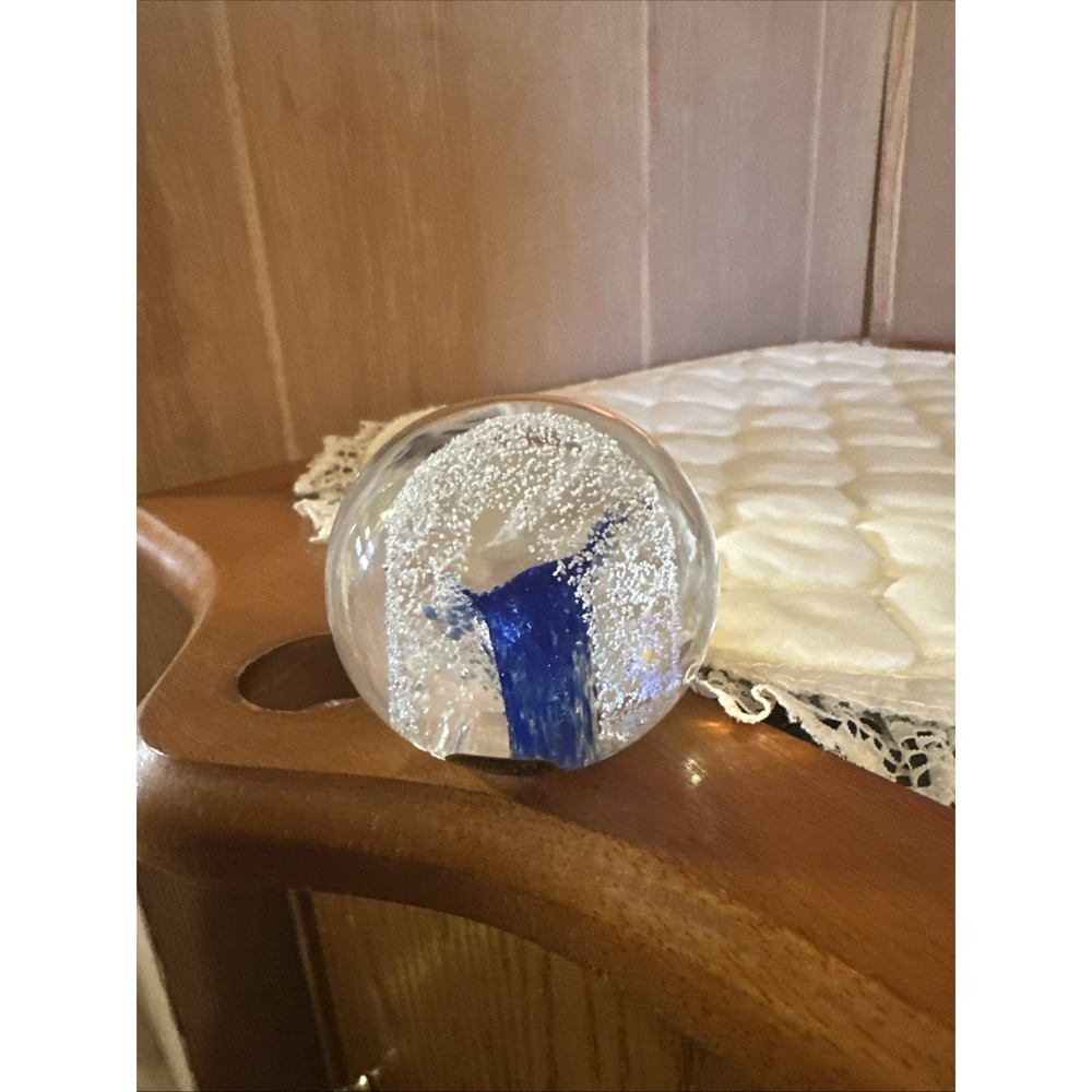 Vintage Bohemia Blue White Art Glass‎ Paperweight - Picture 2 of 5